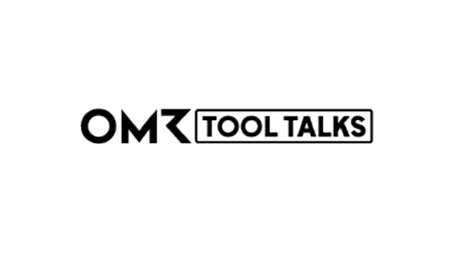 Innovatives OMKT Tool Talks Logo auf weißem Hintergrund, modernes Design für technische Präsentation.
